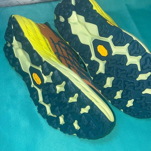 Hoka One One Speedgoat 5 Trail Running Shoes Men 11.5 2 E - Picture 8 of 9